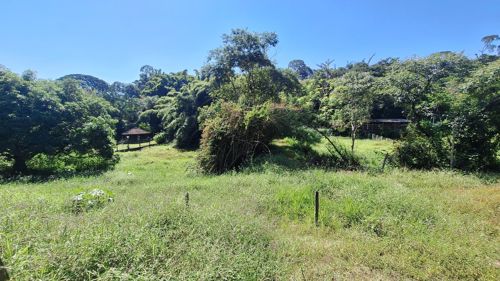 OPORTUNIDADE IMPERDÍVEL EM BAIRRO NOBRE DE SOCORRO-SP
