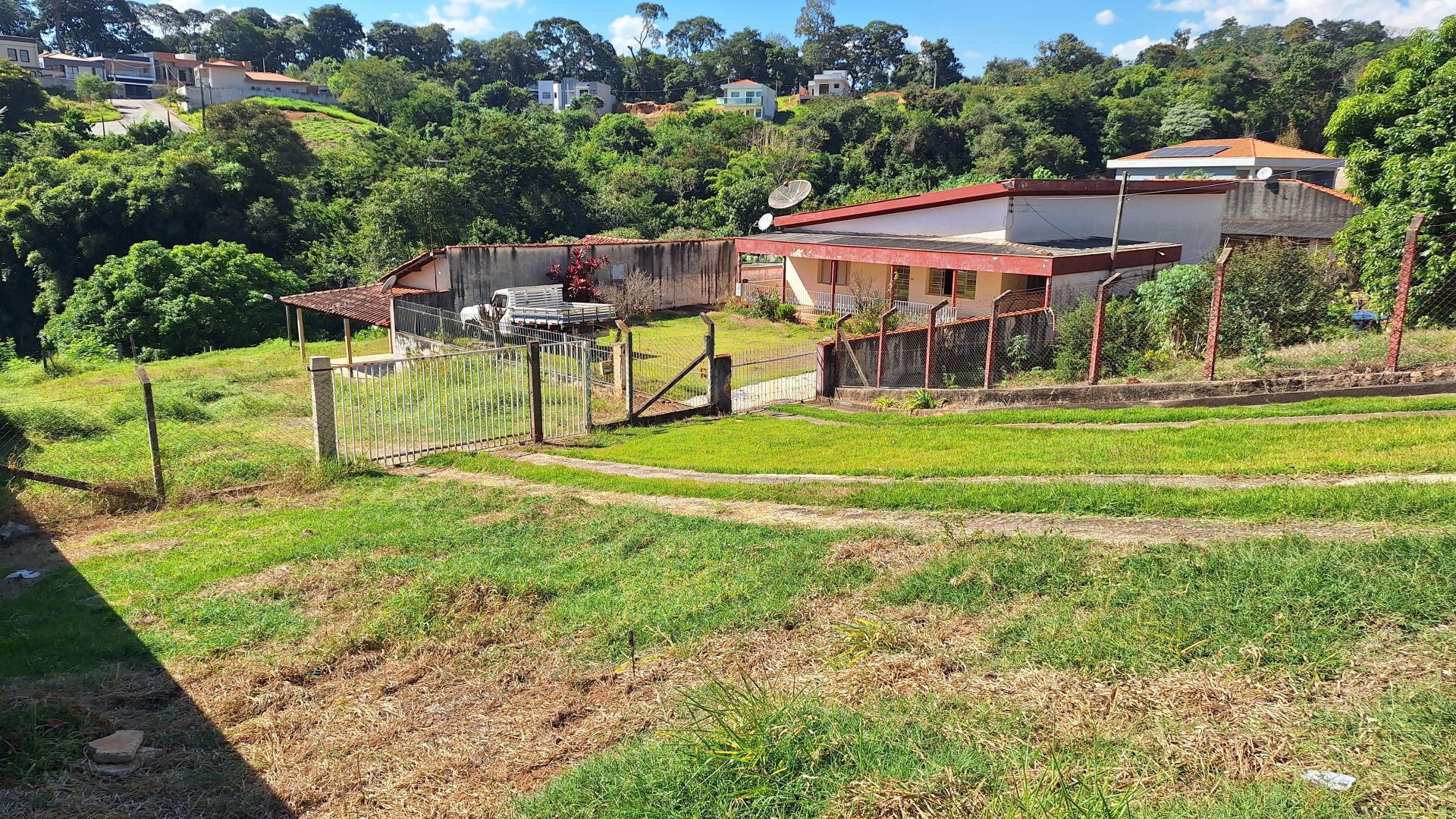 OPORTUNIDADE IMPERDÍVEL EM BAIRRO NOBRE DE SOCORRO-SP