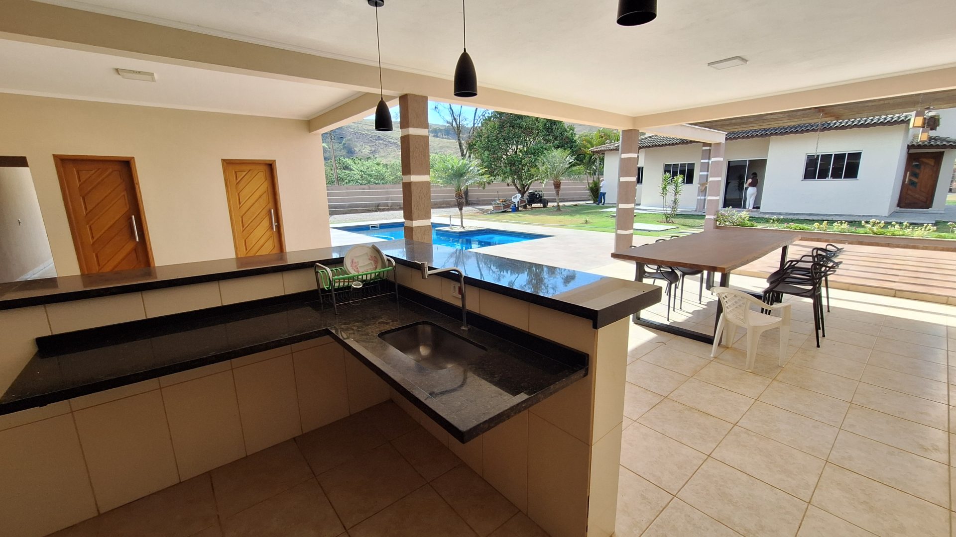 Linda Casa de Campo de Alto Padrão – Socorro/SP   