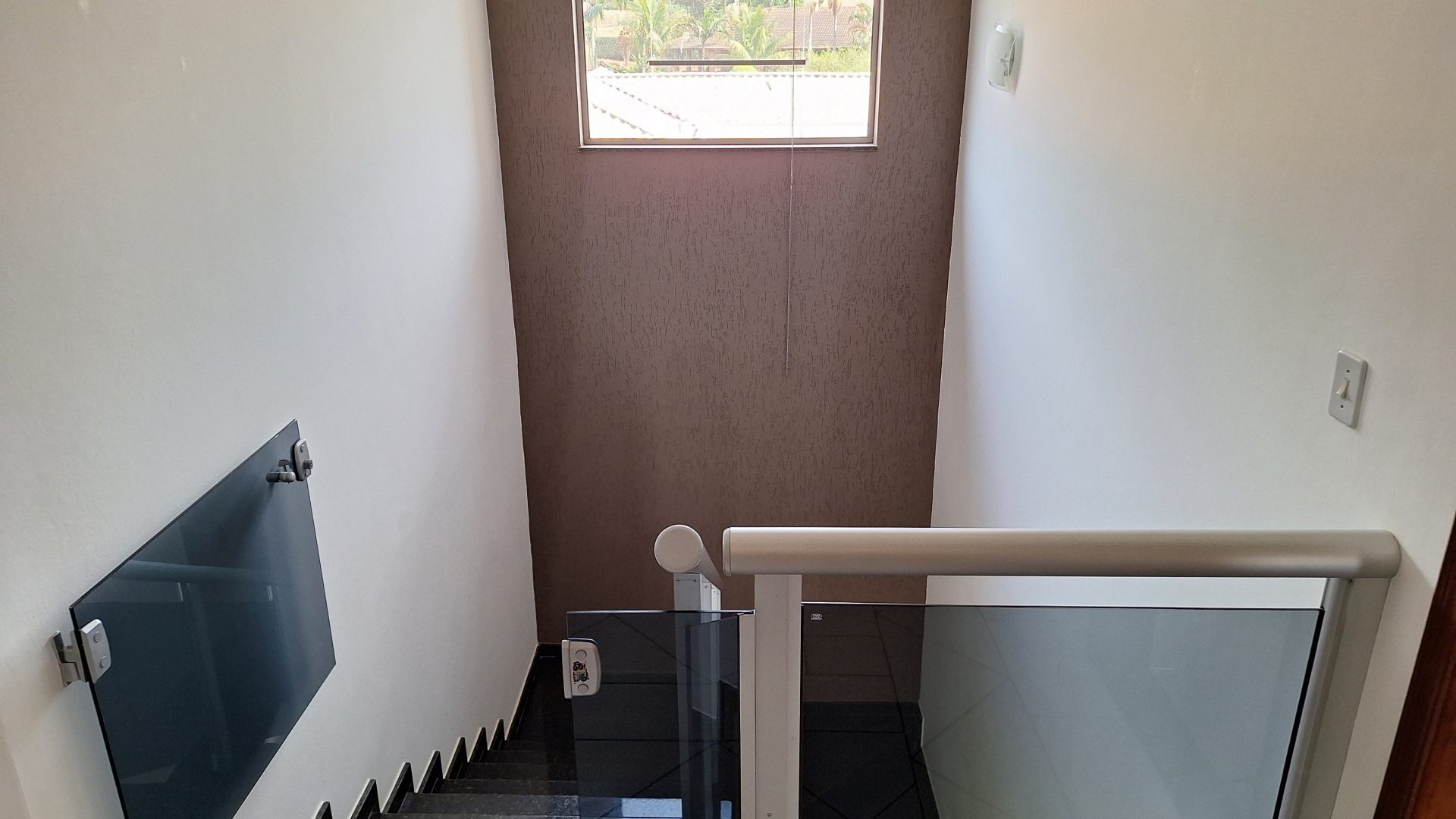 Linda Casa de Campo de Alto Padrão – Socorro/SP   