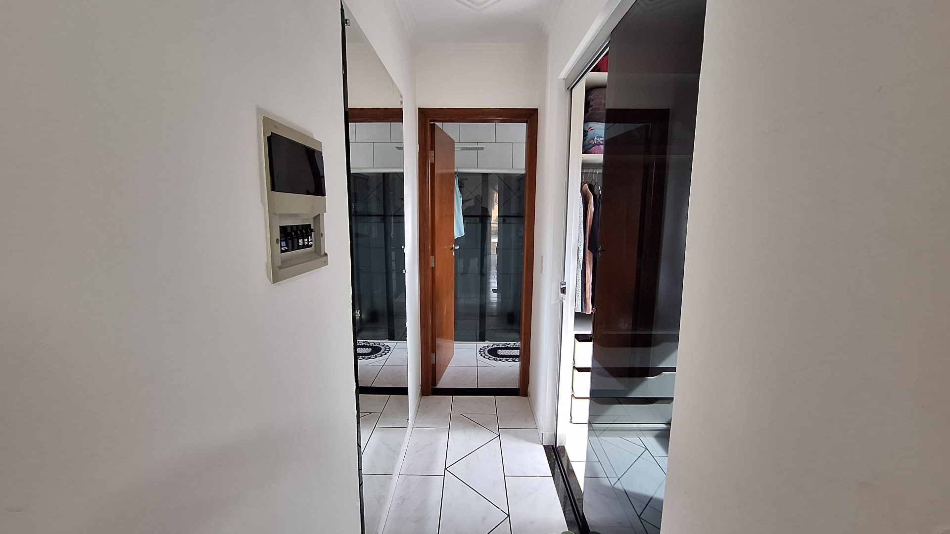 Linda Casa de Campo de Alto Padrão – Socorro/SP   