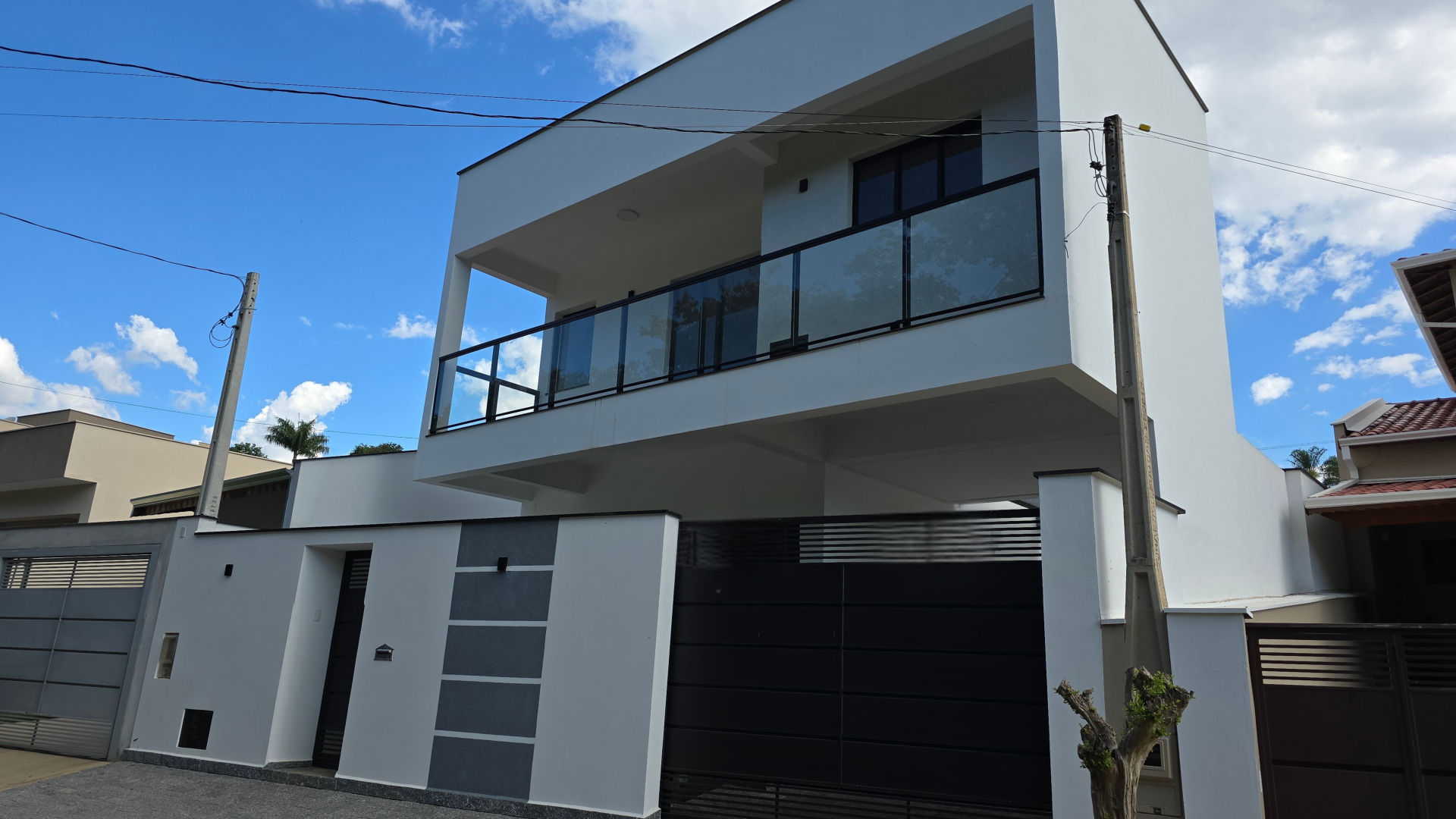 Lindíssimo Sobrados Novo de Alto Padrão – Socorro/SP