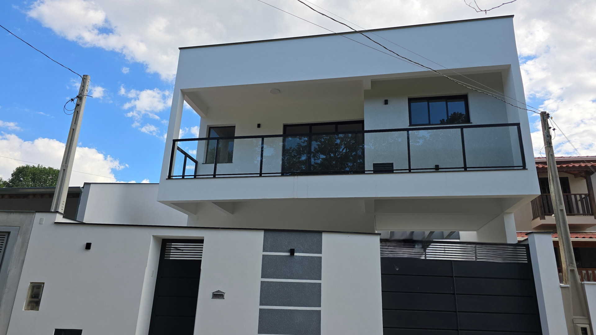 Lindíssimo Sobrados Novo de Alto Padrão – Socorro/SP