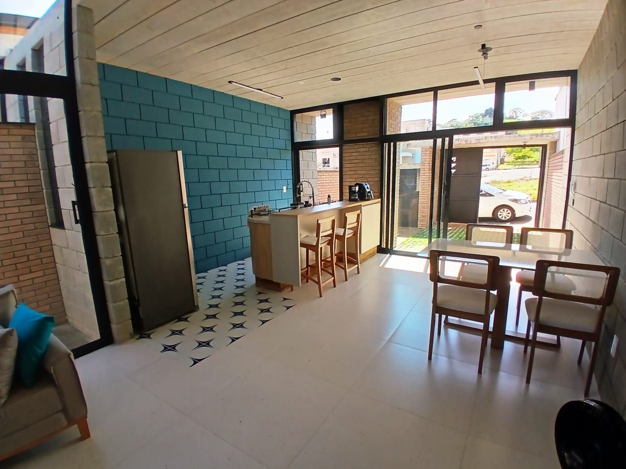 Casa Geminada Térrea – Estilo Industrial Moderno – Palma Real, Socorro-SP   