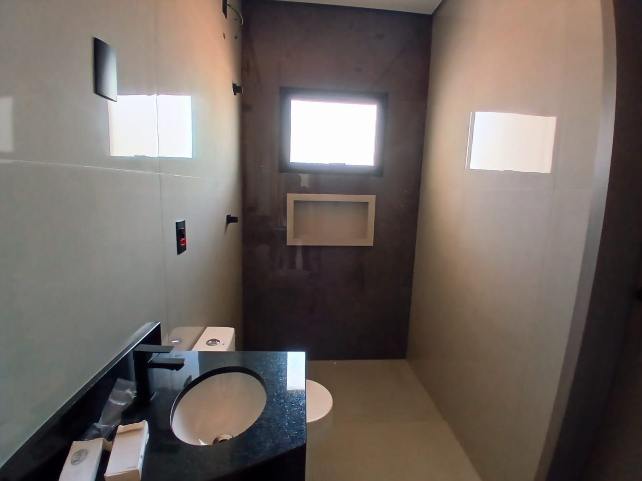 APARTAMENTO MODERNO À VENDA NO CORAÇÃO DE SOCORRO – SP