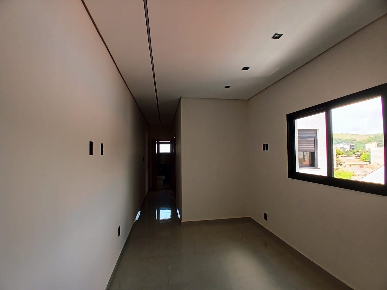 APARTAMENTO MODERNO À VENDA NO CORAÇÃO DE SOCORRO – SP